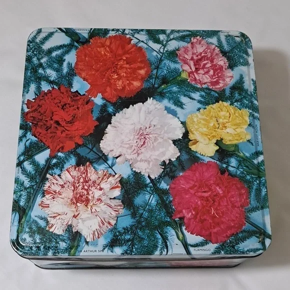 RARE Carr’s of England Floral Tin 💐 | Vintage Cookie Box | Hood-Cottagecore - Picture 12 of 12